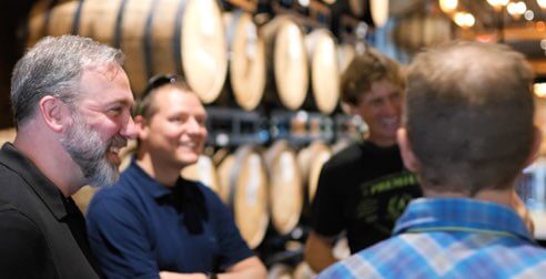 Jan Niewodniczanski und Stefan Meyna bei einer Führung in der Sierra Nevada Brewery